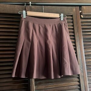 Brown pleated skirt size small!